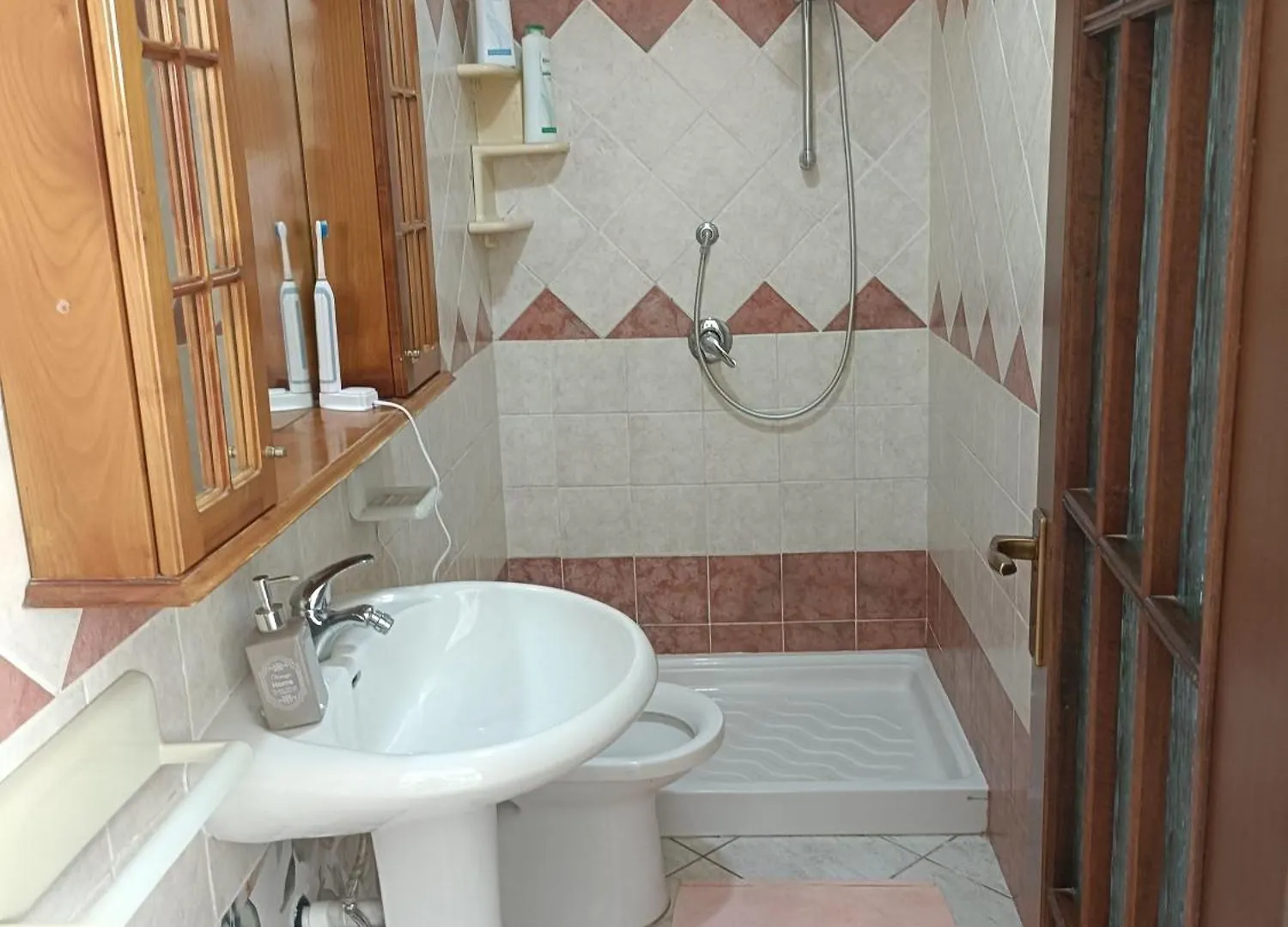 Simbilis B&B Holiday Experience Aloe Quartu SantʼElena Bed & Breakfast